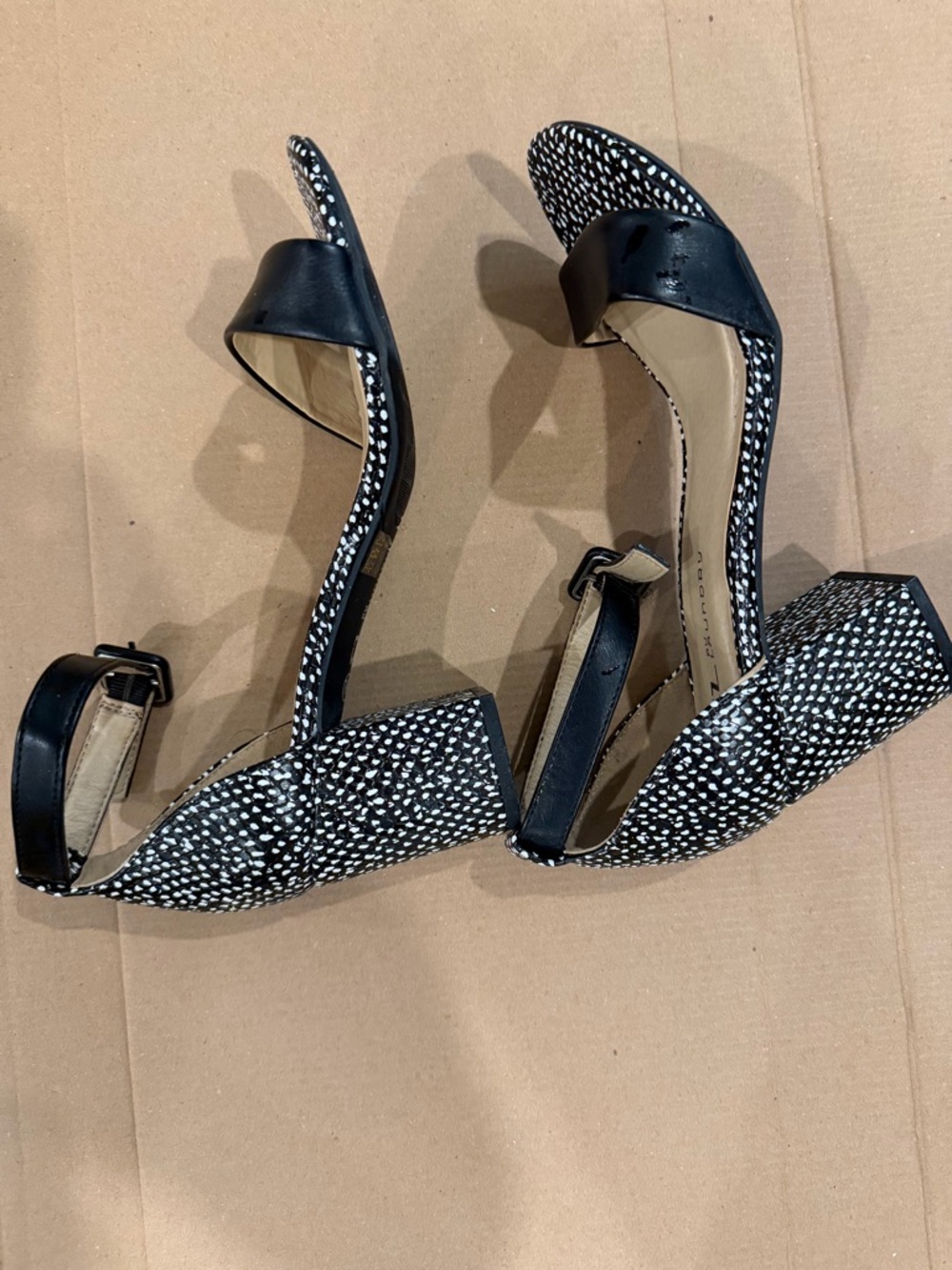 Chinese Laundry White Speckled Block Heel Sandals